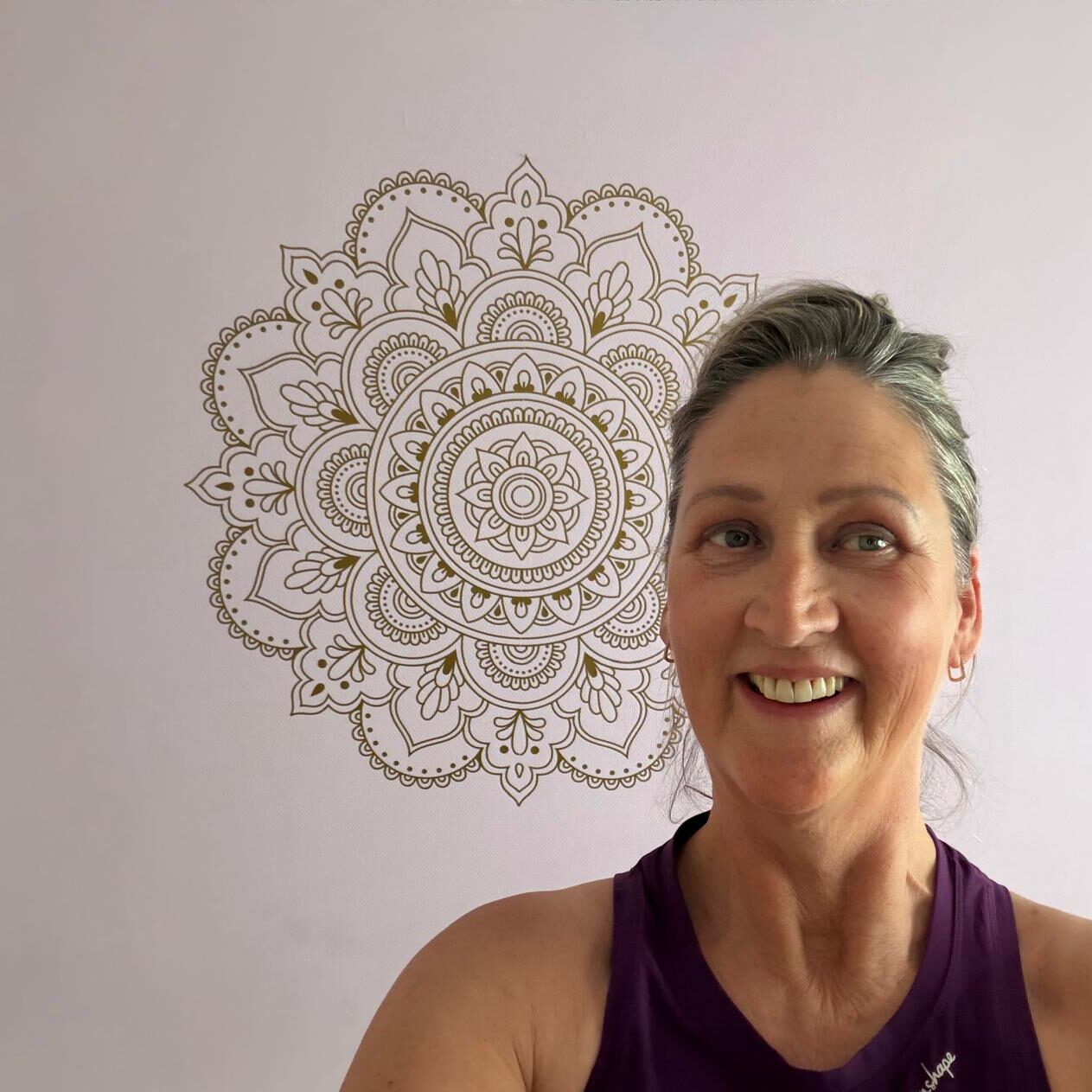 Ria profielfoto Solide Yoga docent